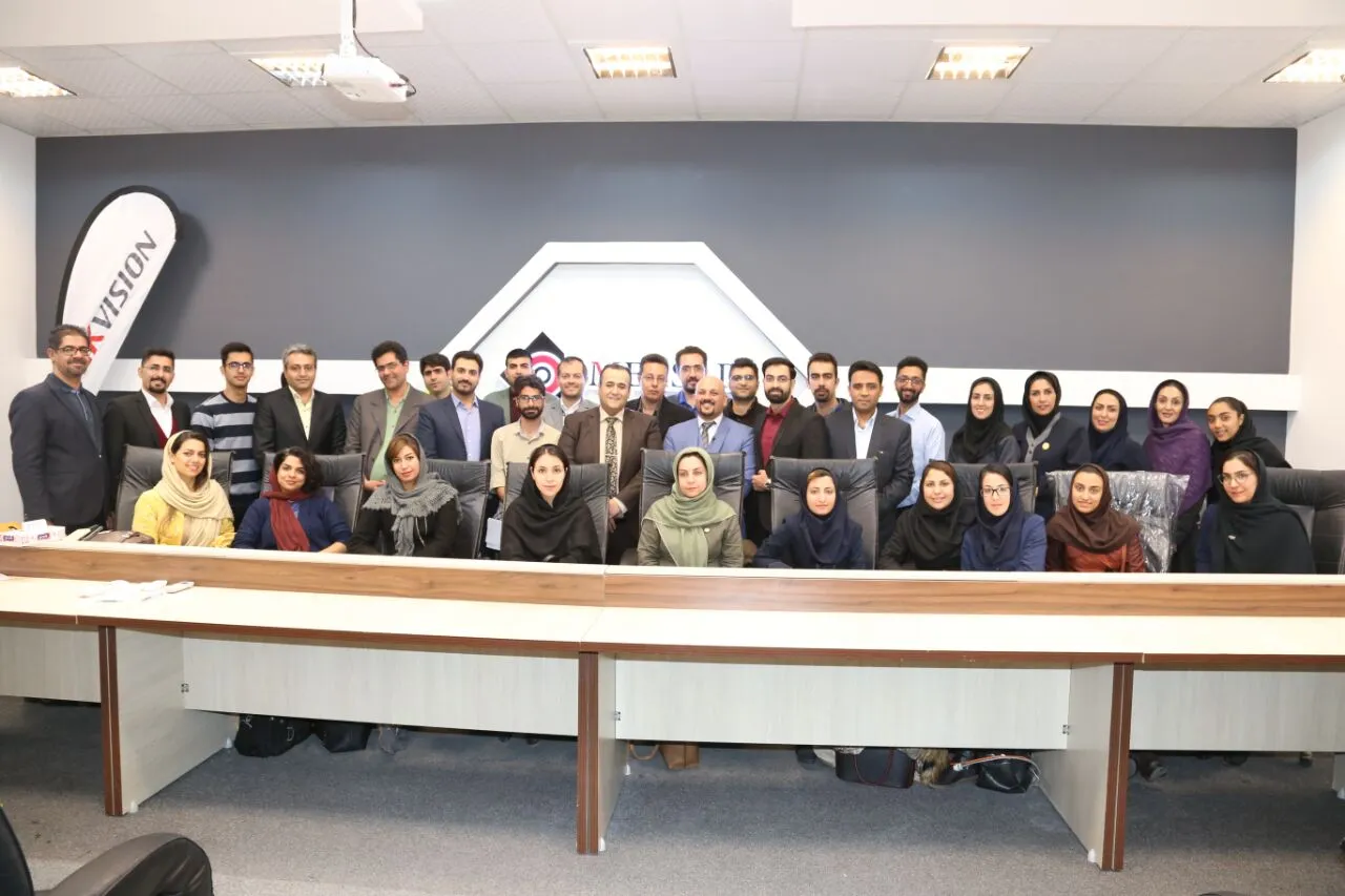 آکادمی آموزش و مشاوره فروش ابی جان رستمانی