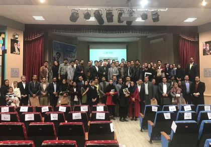 چگونه یک مشاور فروش حرفه‌ای انتخاب کنیم؟